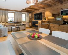 Austria Tyrol Holzgau vacation rental compare prices direct by owner 4711808