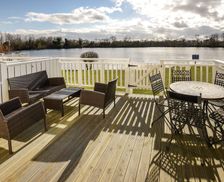 United Kingdom GLOS South Cerney vacation rental compare prices direct by owner 3887019