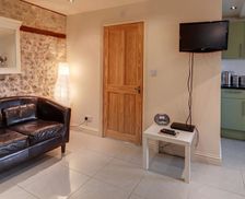 United Kingdom England Axminster vacation rental compare prices direct by owner 3886082