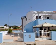 Italy Puglia Torre Pali vacation rental compare prices direct by owner 4148051