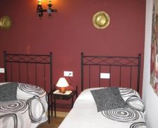 Spain Navarra Basaburua vacation rental compare prices direct by owner 4122543