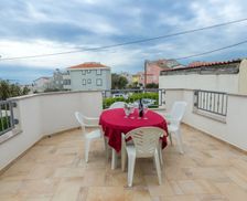 Croatia Pag Island Novalja vacation rental compare prices direct by owner 23830995