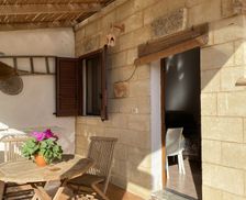 Italy Puglia Patù vacation rental compare prices direct by owner 3868023