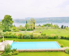 Italy Lombardia Salò vacation rental compare prices direct by owner 5012696