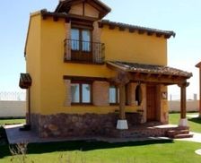 Spain Segovia Turégano vacation rental compare prices direct by owner 4515751