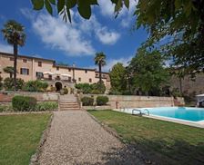 Italy Siena San Giovanni Asso vacation rental compare prices direct by owner 3924243