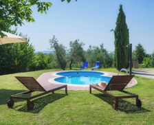 Italy Umbria Montegabbione vacation rental compare prices direct by owner 6726800