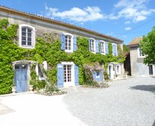 France Occitanie Villeneuve-de-Rivière vacation rental compare prices direct by owner 3857634