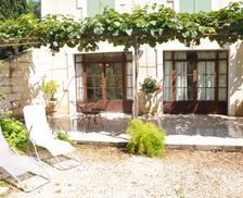 France Provence-Alpes-Côte d'Azur Bouches-du-Rhône vacation rental compare prices direct by owner 4267537