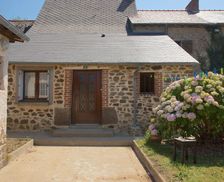 France Bretagne Saint-Symphorien vacation rental compare prices direct by owner 4317250