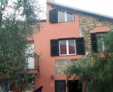 Italy Liguria Chiusavecchia vacation rental compare prices direct by owner 9871533