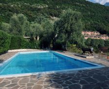 Italy Veneto Malcesine vacation rental compare prices direct by owner 4643404