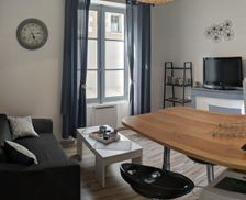 France Centre-Val de Loire Blois vacation rental compare prices direct by owner 4349209