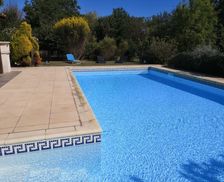 France Occitanie Vallabrègues vacation rental compare prices direct by owner 4213244