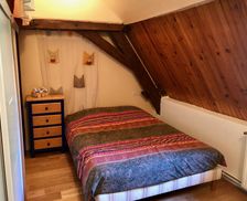 France Pays de la Loire Nyoiseau vacation rental compare prices direct by owner 4542255