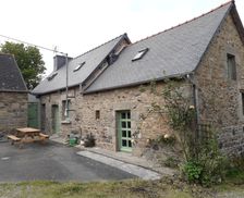 France Bretagne Belle-Isle-en-Terre vacation rental compare prices direct by owner 3919492