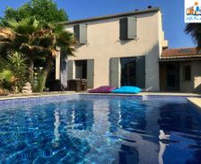 France Occitanie Montbazin vacation rental compare prices direct by owner 9457858