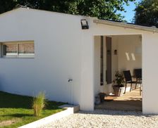 France Nouvelle-Aquitaine Les Mathes vacation rental compare prices direct by owner 4025137