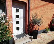 Germany HE Wiesbaden vacation rental compare prices direct by owner 4513672