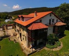 Spain Cantabria Bárcena de Cicero vacation rental compare prices direct by owner 4879841