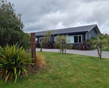 New Zealand Lake Taupo Kinloch vacation rental compare prices direct by owner 6698809