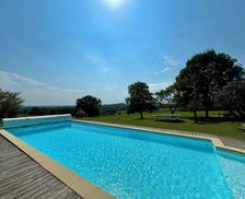 France Nouvelle-Aquitaine La Chapelle-Saint-Jean vacation rental compare prices direct by owner 5000011