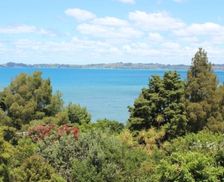 New Zealand Matakana Campbells Beach vacation rental compare prices direct by owner 5937457