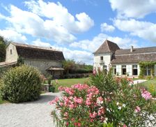 France Nouvelle-Aquitaine Plaisance vacation rental compare prices direct by owner 6778768