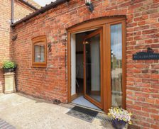 United Kingdom East Anglia Louth vacation rental compare prices direct by owner 4562784