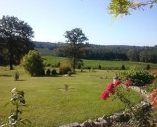 France Nouvelle-Aquitaine Saint Front d'Alemps vacation rental compare prices direct by owner 4491407