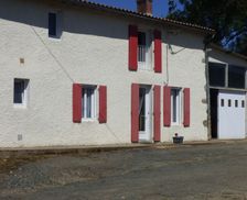 France Pays de la Loire Saint-Georges-de-Montaigu vacation rental compare prices direct by owner 5134408