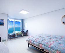 South Korea Gangwon-do Gangneung-si, Jumunjin-eup vacation rental compare prices direct by owner 6573651