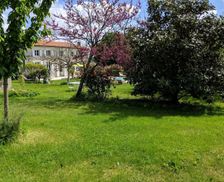 France Nouvelle-Aquitaine Saint-Germain-du-Seudre vacation rental compare prices direct by owner 33443109