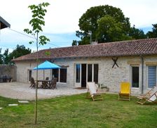 France Nouvelle-Aquitaine PLEUVILLE vacation rental compare prices direct by owner 5064549