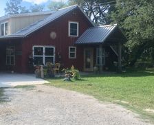 United States Texas leakey vacation rental compare prices direct by owner 1154912