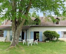 France Nouvelle-Aquitaine Laà-Mondrans vacation rental compare prices direct by owner 4702192