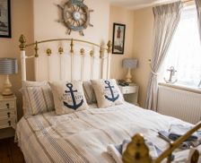 United Kingdom ENG Fortuneswell vacation rental compare prices direct by owner 4443481