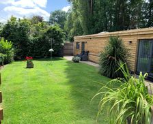 United Kingdom ENG North Gorley, Fordingbridge vacation rental compare prices direct by owner 4420175