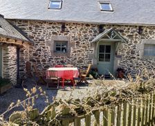 France Bretagne Saint-Martin-Des-Prés vacation rental compare prices direct by owner 4698593