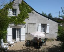 France Pays De La Loire Mûrs-Erigné vacation rental compare prices direct by owner 4519895