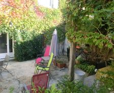 France Nouvelle-Aquitaine Mézin vacation rental compare prices direct by owner 6566157