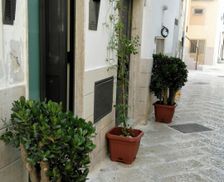 Italy Puglia Valenzano vacation rental compare prices direct by owner 4109157