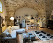 France Occitanie Pézenas vacation rental compare prices direct by owner 4537854