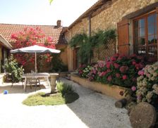 France Nouvelle-Aquitaine Saint-Paul-De-Serre vacation rental compare prices direct by owner 6775366