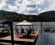 Canada British Columbia Lake Cowichan vacation rental compare prices direct by owner 1139925