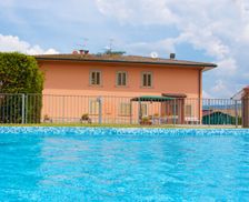 Italy Tuscany Altopascio vacation rental compare prices direct by owner 4441438