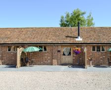 United Kingdom  Arlingham, near Frampton-on-Severn vacation rental compare prices direct by owner 19538289