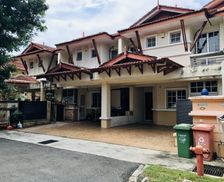 Malaysia Wilayah Persekutuan Putrajaya Presint 9 vacation rental compare prices direct by owner 6753680