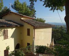 Italy Umbria Campello Sul Clitunno vacation rental compare prices direct by owner 4970664