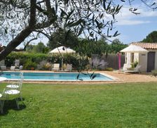 France  Uzès vacation rental compare prices direct by owner 3984725